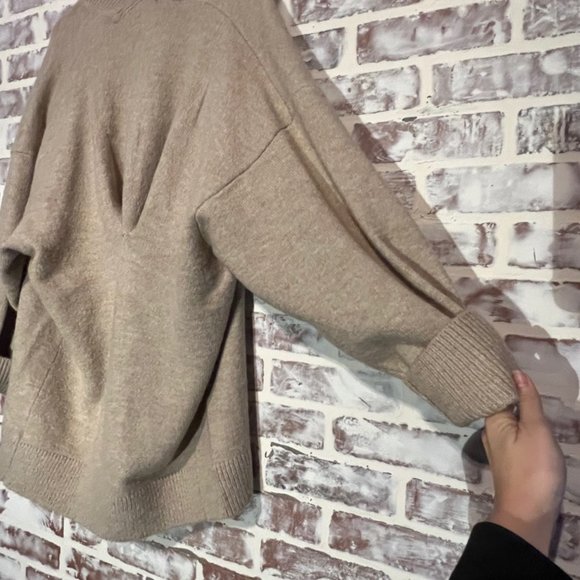 ASTRA - Picture 4 of 6